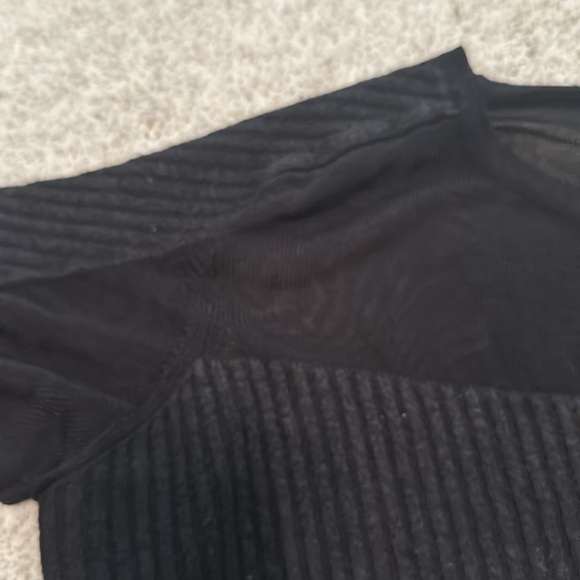 Porsche Design black mesh top sweater - Picture 3 of 4
